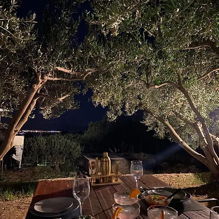 Olive Garden Retreat *